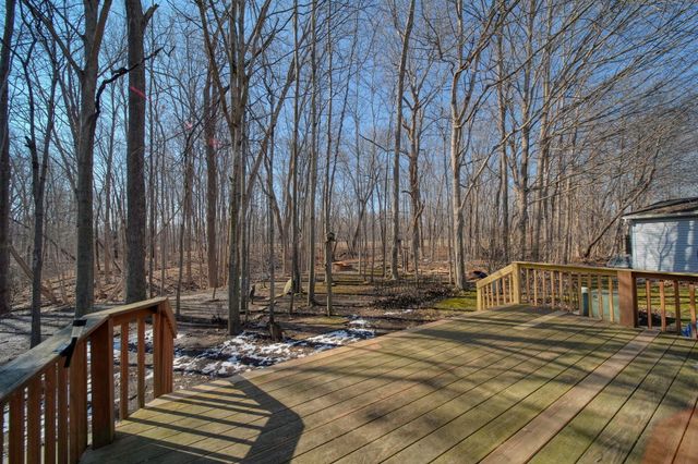 909 Savannah River Drive, Adrian City, MI 49221