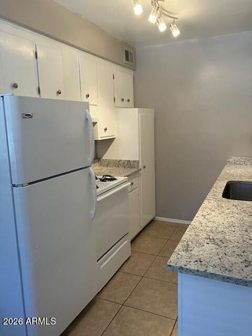 302 W MEDLOCK Drive 10, Phoenix, AZ 85013