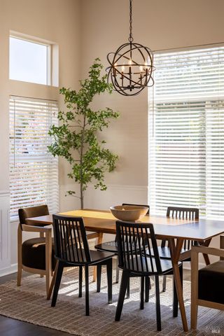 1620 Hickam Cir, Suisun City, CA 94585