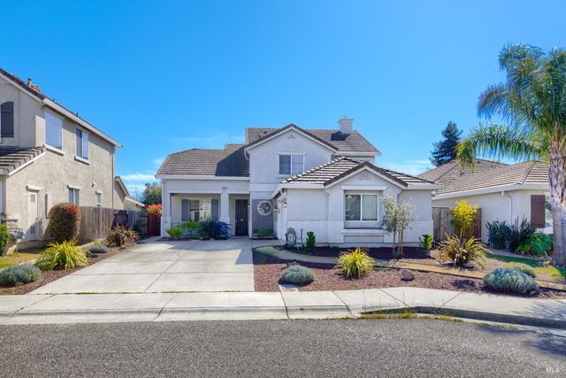 1620 Hickam Cir, Suisun City, CA 94585
