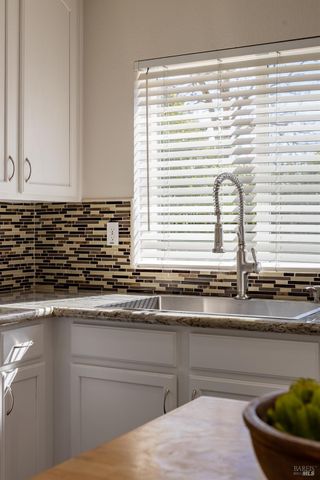 1620 Hickam Cir, Suisun City, CA 94585