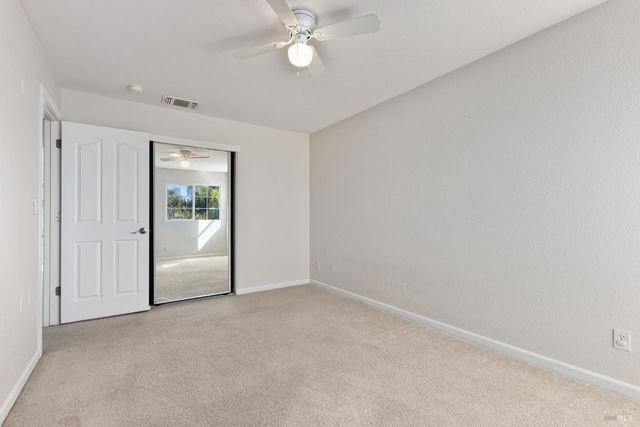 1620 Hickam Cir, Suisun City, CA 94585