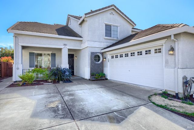 1620 Hickam Cir, Suisun City, CA 94585