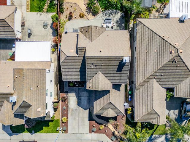 1620 Hickam Cir, Suisun City, CA 94585