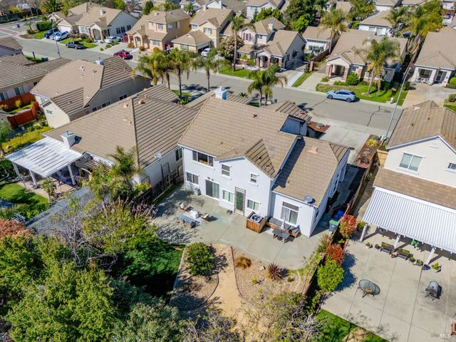 1620 Hickam Cir, Suisun City, CA 94585