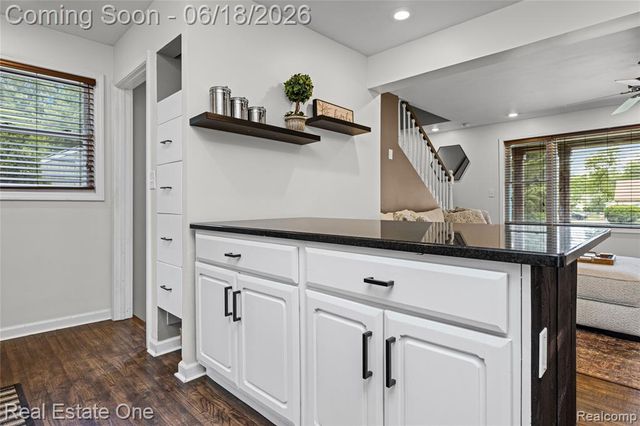 2275 Richwood Road, Auburn Hills, MI 48326