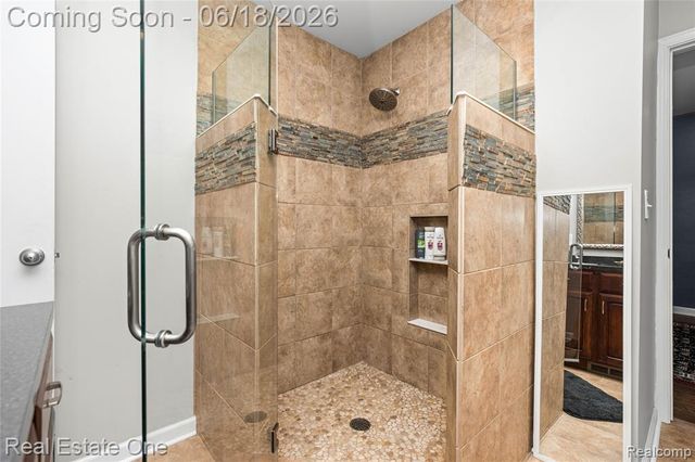 2275 Richwood Road, Auburn Hills, MI 48326