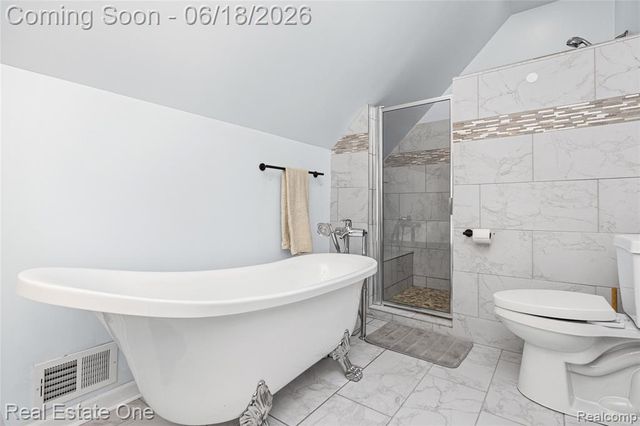 2275 Richwood Road, Auburn Hills, MI 48326