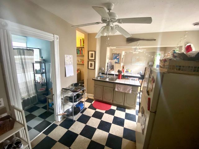 816 E Clarke STREET, Milwaukee, WI 53212