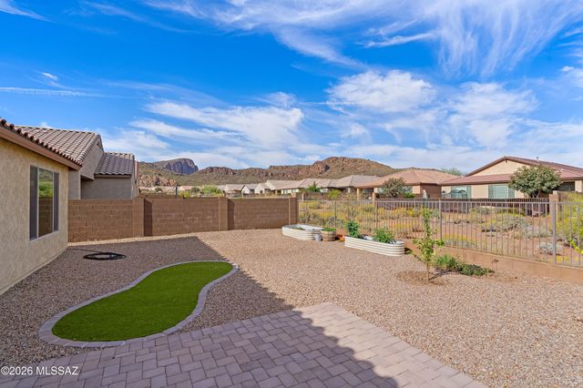8467 N Van Cleeve Lane, Tucson, AZ 85743