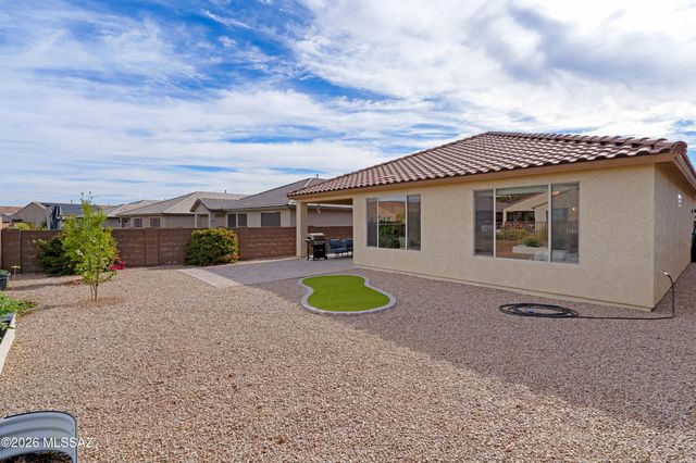 8467 N Van Cleeve Lane, Tucson, AZ 85743