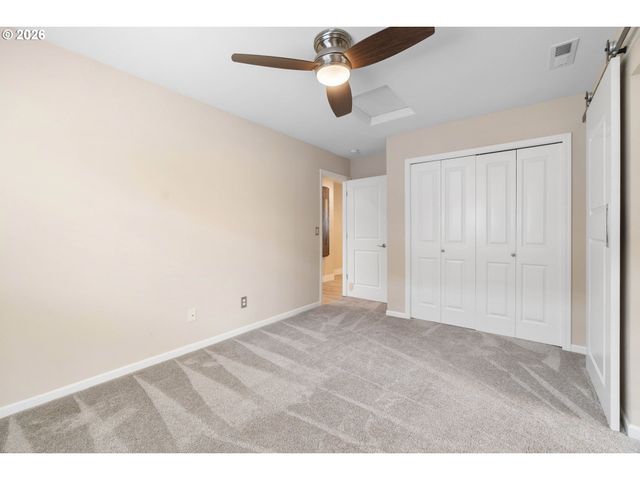 6143 Ne SHERBORNE St, Hillsboro, OR 97124