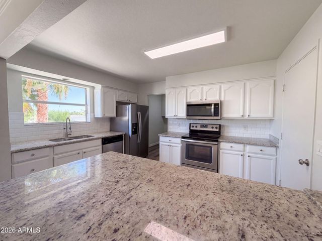 17123 E CALAVERAS Avenue, Fountain Hills, AZ 85268