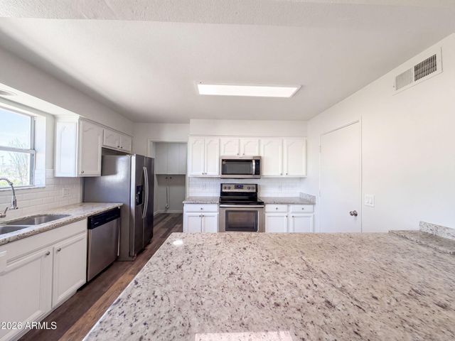 17123 E CALAVERAS Avenue, Fountain Hills, AZ 85268