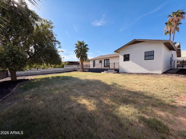 17123 E CALAVERAS Avenue, Fountain Hills, AZ 85268
