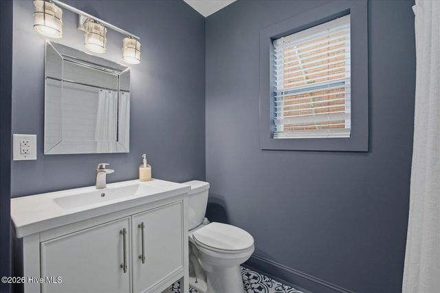 221 Northern Boulevard, Wilmington, NC 28401