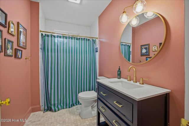 221 Northern Boulevard, Wilmington, NC 28401