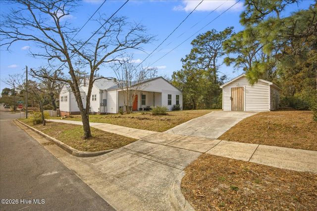221 Northern Boulevard, Wilmington, NC 28401
