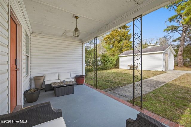 221 Northern Boulevard, Wilmington, NC 28401