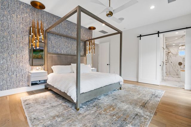 1011 Wynnwood Lane, Houston, TX 77008