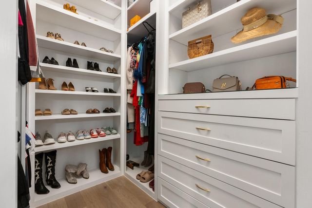 1011 Wynnwood Lane, Houston, TX 77008