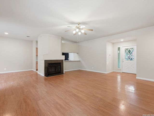 7914 WAYSIDE TRL, San Antonio, TX 78244