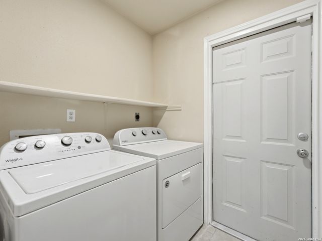 7914 WAYSIDE TRL, San Antonio, TX 78244
