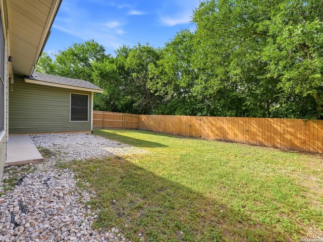 7914 WAYSIDE TRL, San Antonio, TX 78244