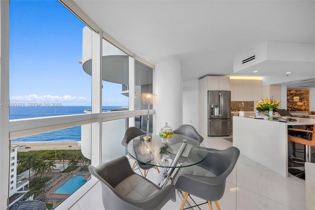 6301 Collins Avenue 2107, Miami Beach, FL 33141
