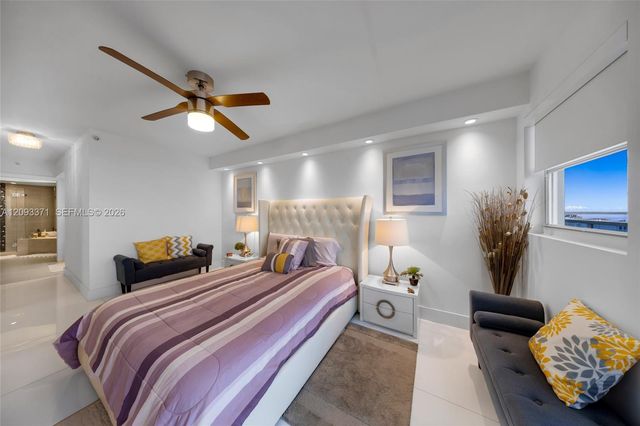 6301 Collins Avenue 2107, Miami Beach, FL 33141