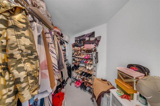 6301 Collins Avenue 2107, Miami Beach, FL 33141