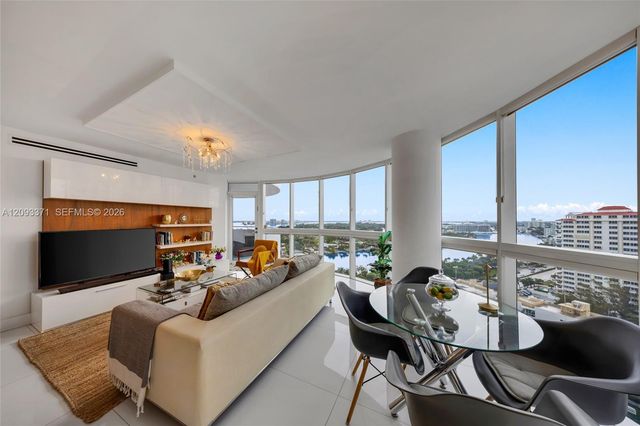 6301 Collins Avenue 2107, Miami Beach, FL 33141