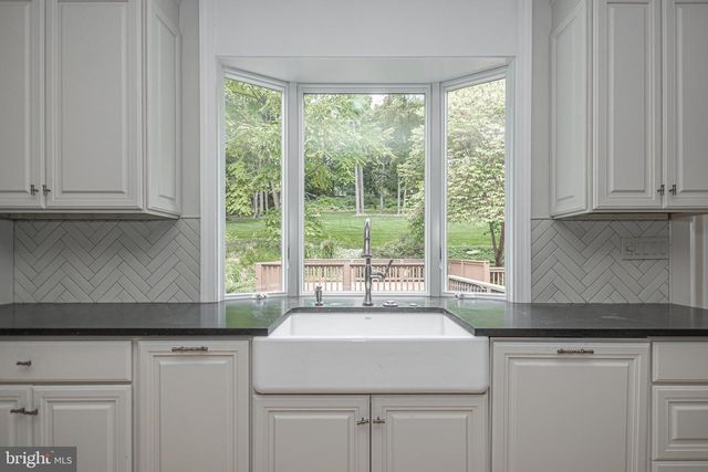 21 BELLINGHAMSHIRE PL, New Hope, PA 18938