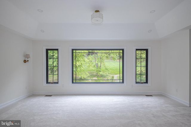 21 BELLINGHAMSHIRE PL, New Hope, PA 18938