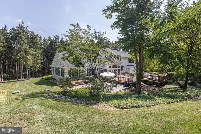 21 BELLINGHAMSHIRE PL, New Hope, PA 18938
