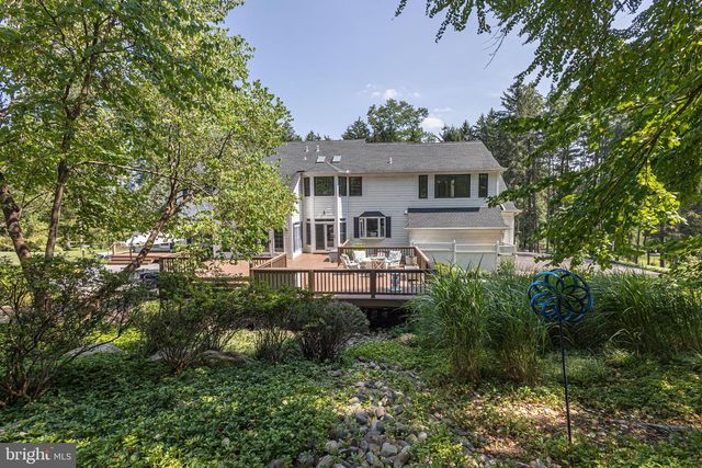 21 BELLINGHAMSHIRE PL, New Hope, PA 18938
