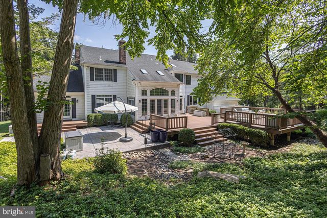 21 BELLINGHAMSHIRE PL, New Hope, PA 18938