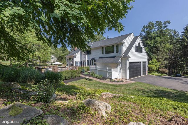 21 BELLINGHAMSHIRE PL, New Hope, PA 18938
