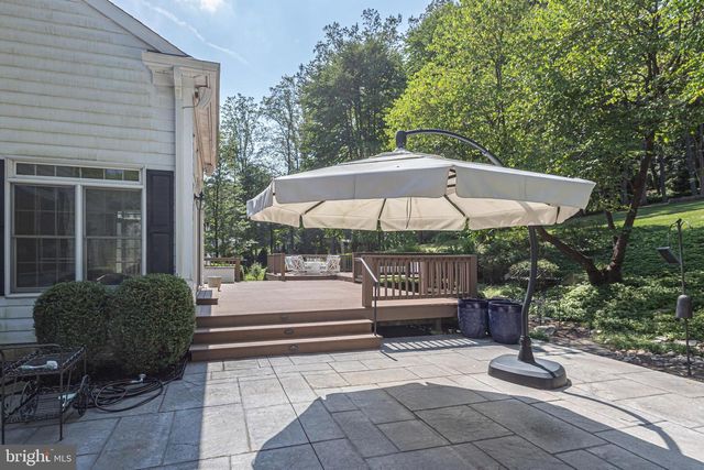 21 BELLINGHAMSHIRE PL, New Hope, PA 18938