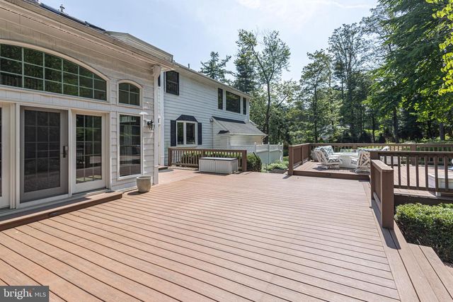 21 BELLINGHAMSHIRE PL, New Hope, PA 18938