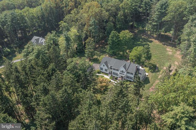 21 BELLINGHAMSHIRE PL, New Hope, PA 18938