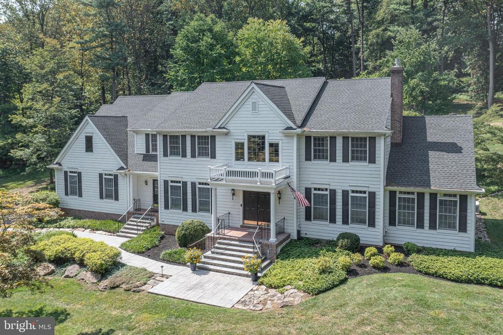 21 BELLINGHAMSHIRE PL, New Hope, PA 18938
