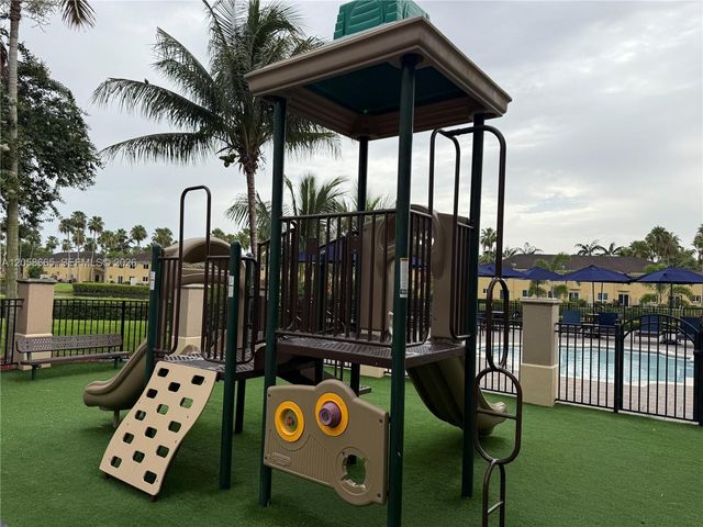 1655 NE 33rd Rd 105-4, Homestead, FL 33033