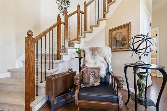 509 Hanbury RD W, Chesapeake, VA 23322