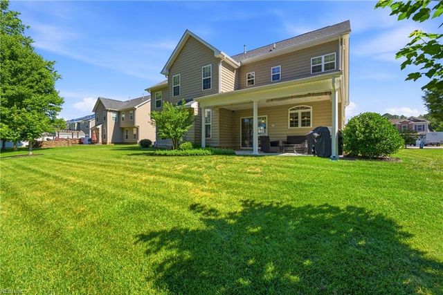 509 Hanbury RD W, Chesapeake, VA 23322