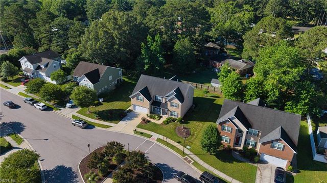 509 Hanbury RD W, Chesapeake, VA 23322