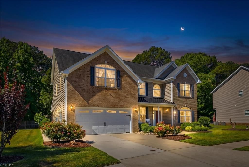509 Hanbury RD W, Chesapeake, VA 23322