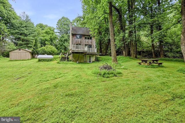 402 PENN GREEN RD, Landenberg, PA 19350