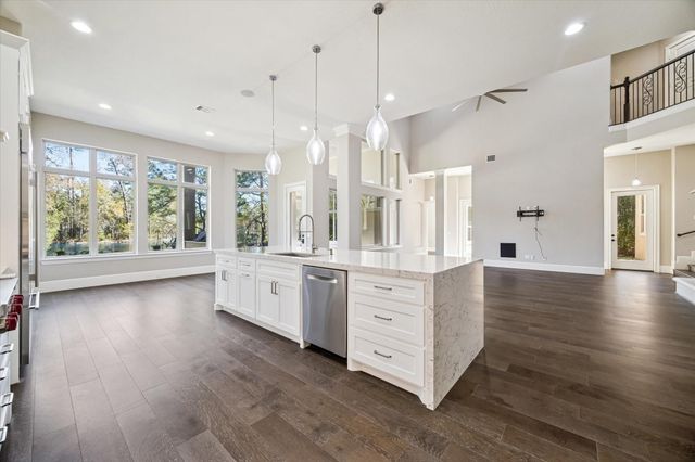 21018 Kings River Point, Kingwood, TX 77346