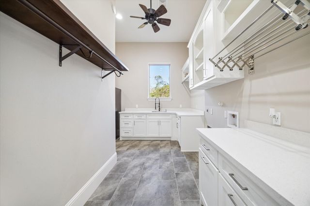 21018 Kings River Point, Kingwood, TX 77346